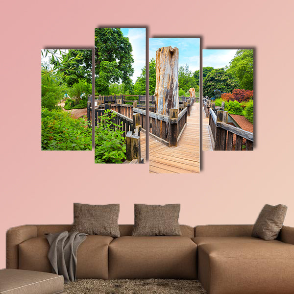 The Diana, Princess of Wales Memorial Playground is a memorial wall art