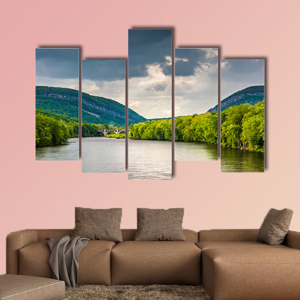 The Delaware Water Gap and the Delaware River in Portland, wall art