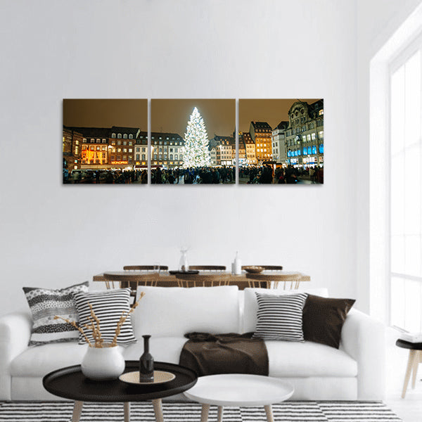Strasbourg Christmas Tree erected in Place Kleber panoramic canvas wall art