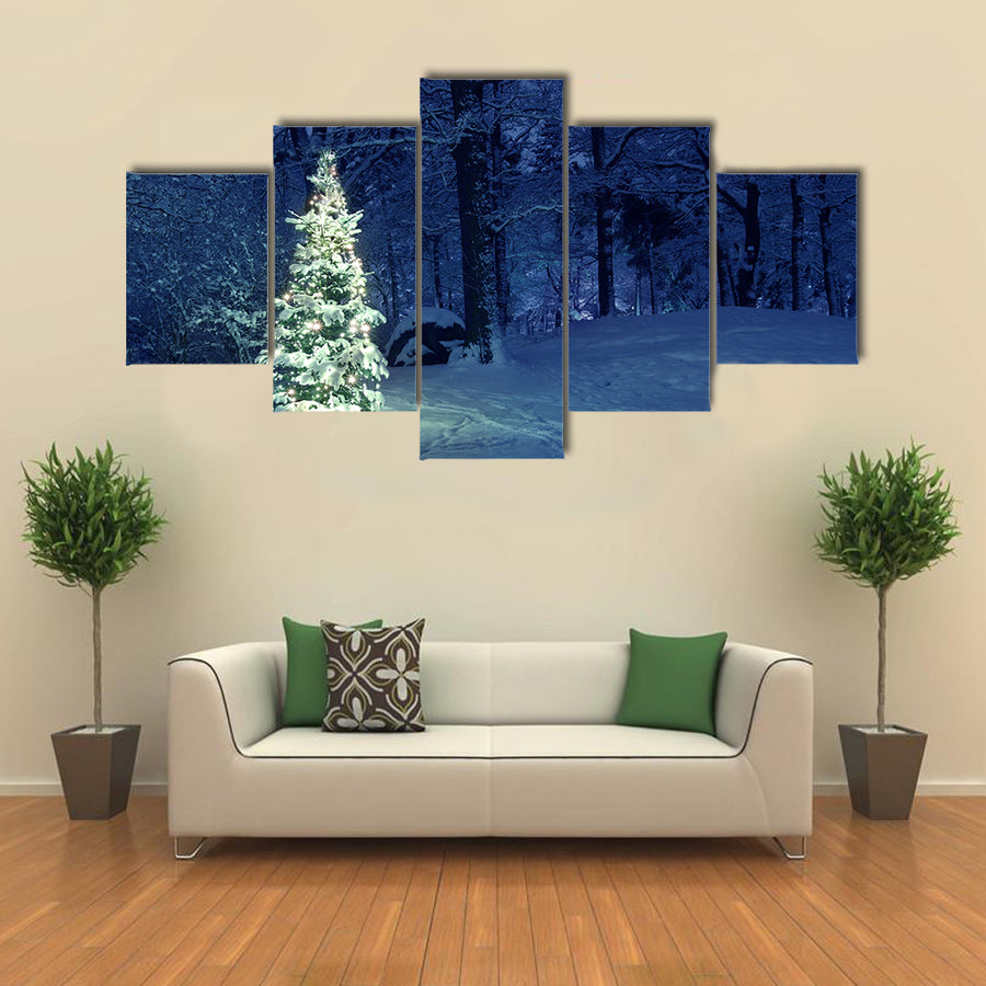 Christmas tree in Snow Multi Panel Canvas Wall Art