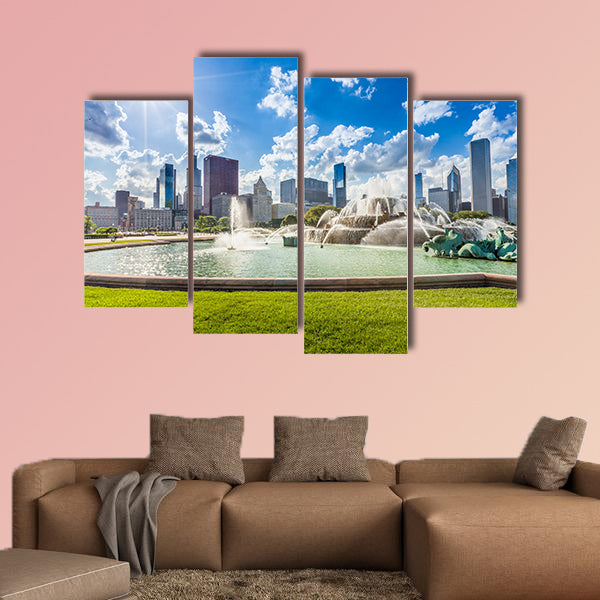 Buckingham fountain and Chicago downtown skyline Multi panel wall art