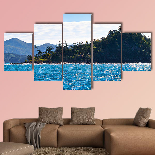 Beautiful Island in Whitsunday Australia multi panel canvas wall art