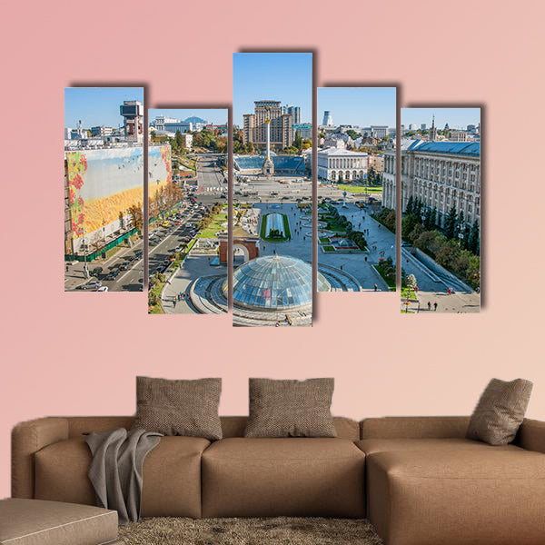 Aerial view of Independence Square (Maidan Nezalezhnosti) wall art