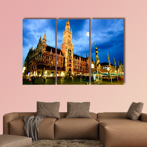 The night scene of town hall at the Marienplatz in Munich wall art