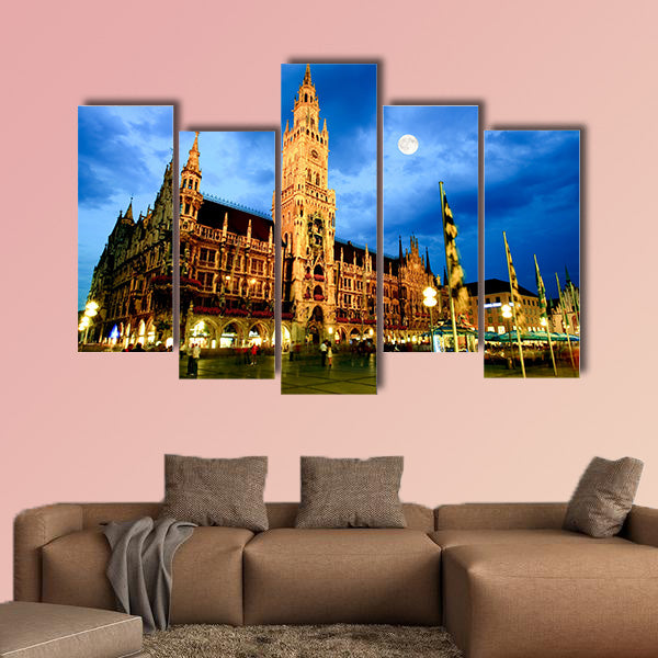 The night scene of town hall at the Marienplatz in Munich wall art
