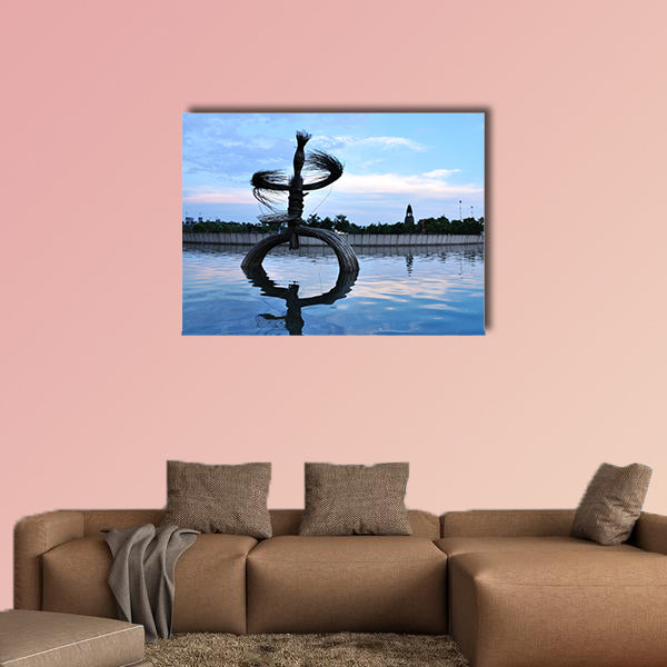 Sculpture of Art multi panel canvas wall art