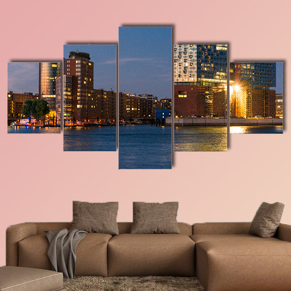 Night photographed with the Elbe Philharmonic Hall of wall art