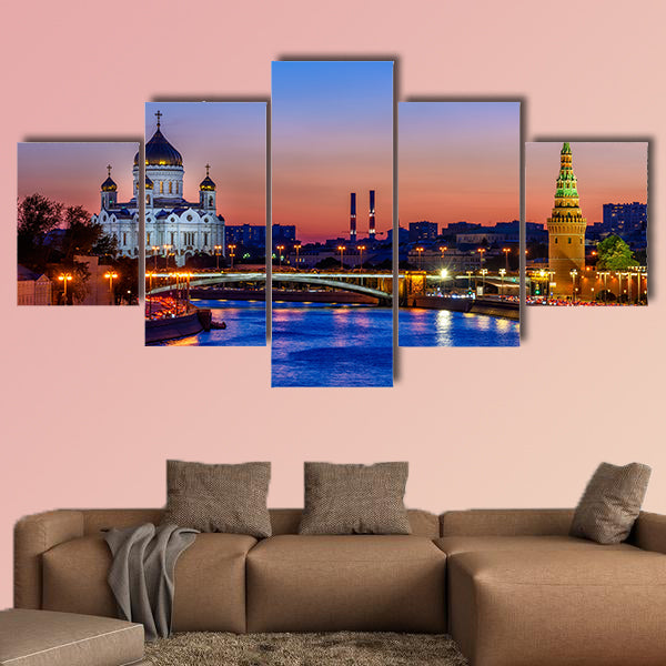 Sunset view of Cathedral of Christ the Savior in Moscow, Russia wall art