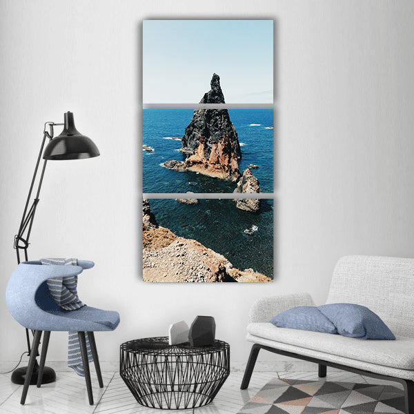 Costa body of water mar trip beach Vertical Canvas Wall Art